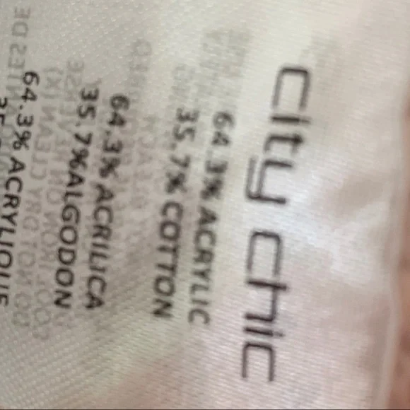 City Chic Jumper Eyelet Sweater Size L - Picture 6 of 7